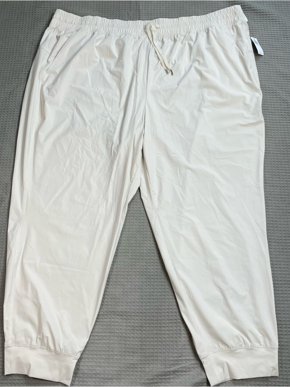 New‎ Old Navy SleekTech Jogger Pants 3X Womens Wishbone Cream
